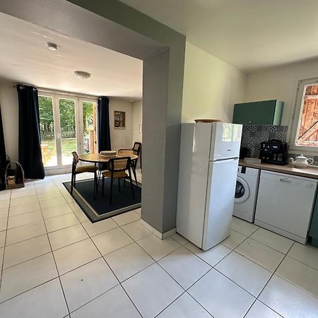 Maison Dans Parc Prive, Sports Et Loisirs Proche Golf Du Coudray Montceaux Le Coudray-Montceaux Eksteriør bilde