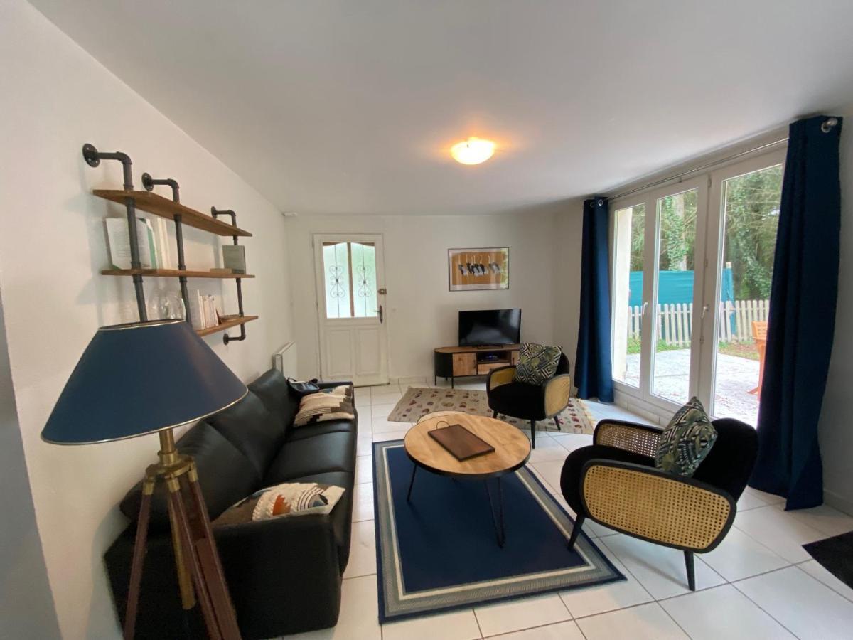 Maison Dans Parc Prive, Sports Et Loisirs Proche Golf Du Coudray Montceaux Le Coudray-Montceaux Eksteriør bilde